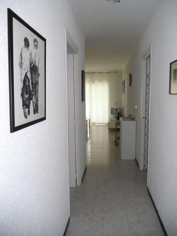 Bonito Apartamento En Roses Zona Familiar Exterior foto